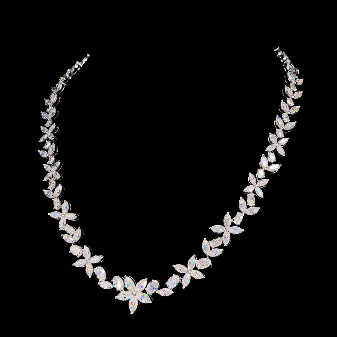 THE IRIS NECKLACE