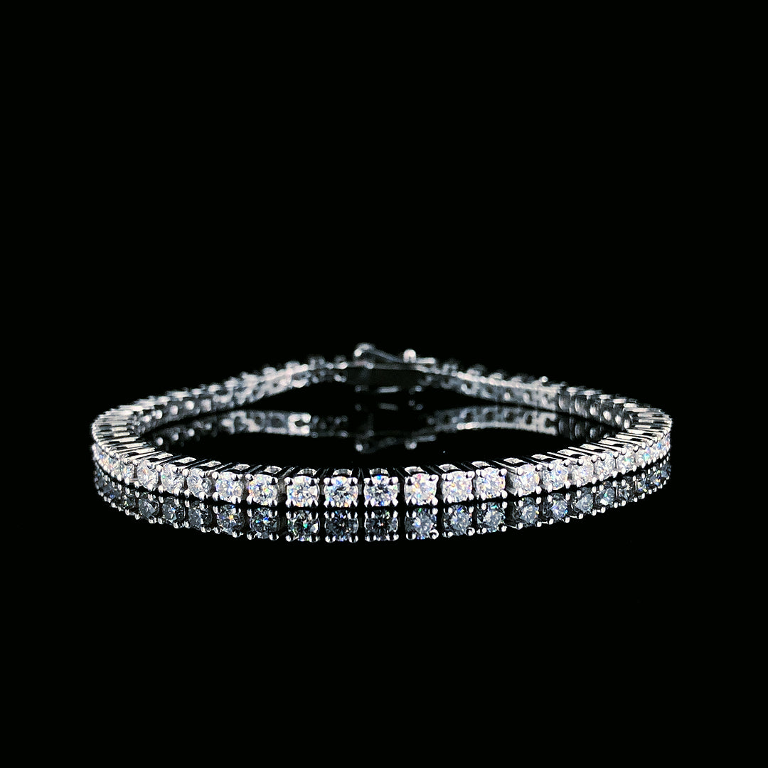THE ROUND CUT TENNIS BRACELET