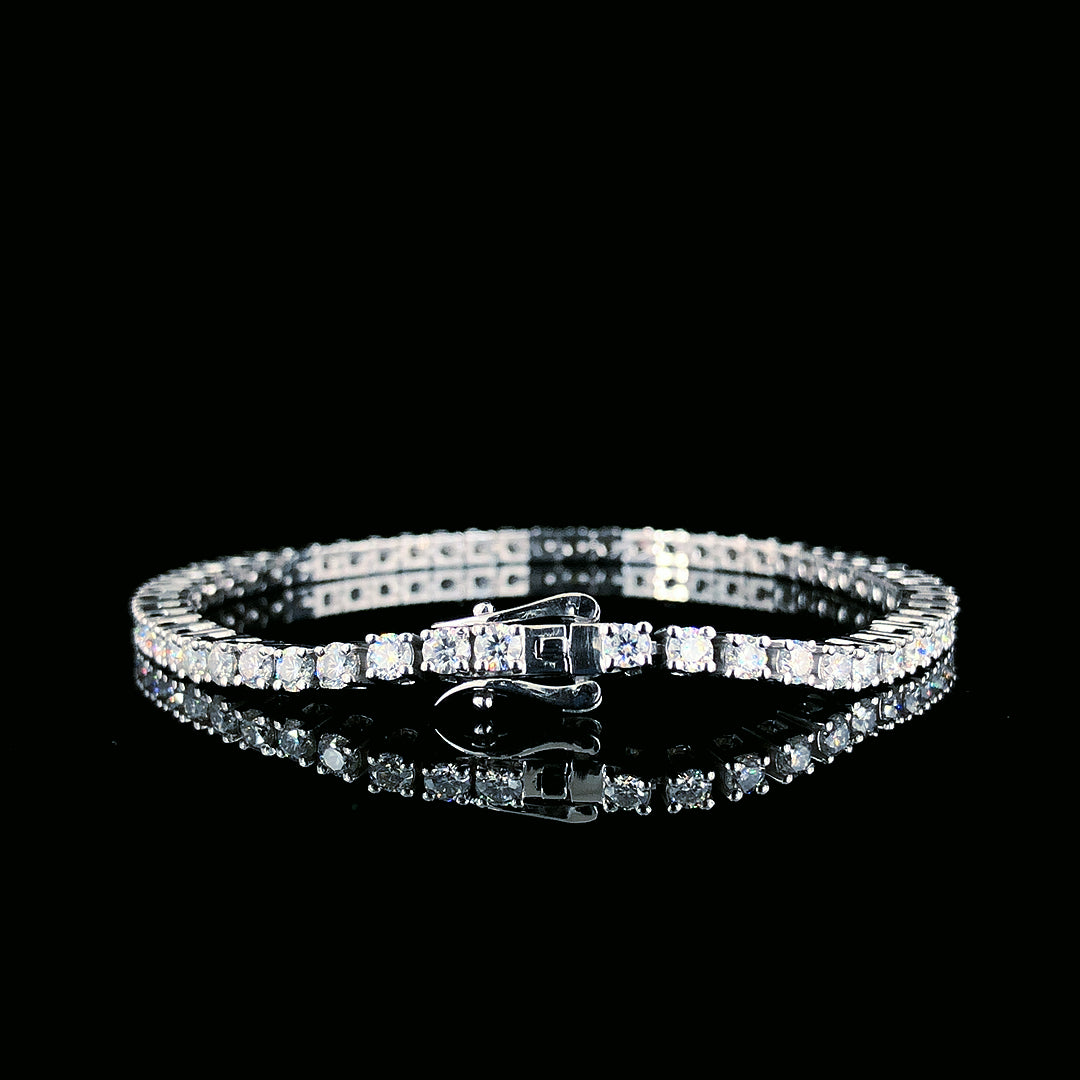 THE ROUND CUT TENNIS BRACELET