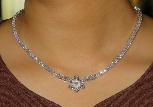 THE BLOSSOM NECKLACE