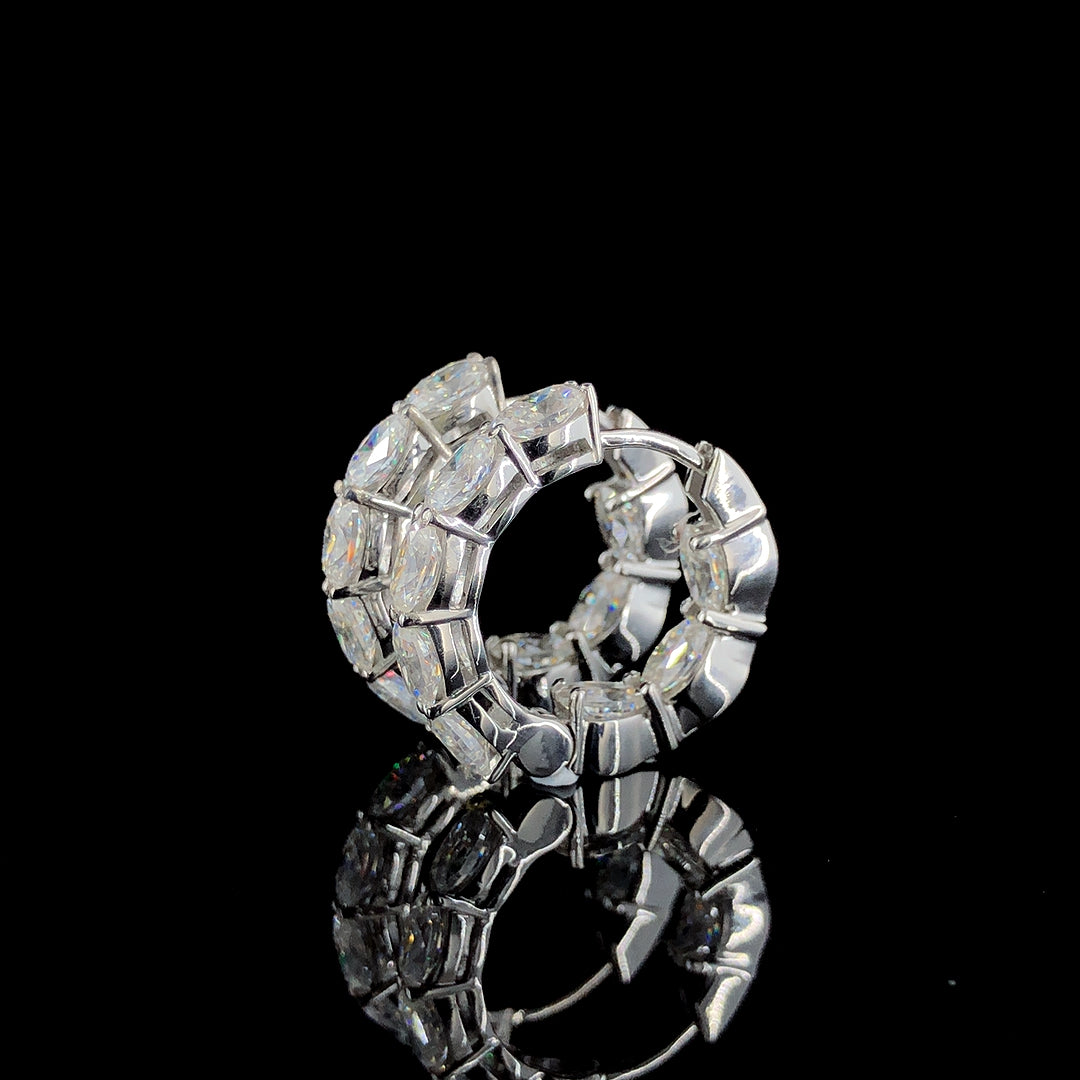THE INFINITY EARRING