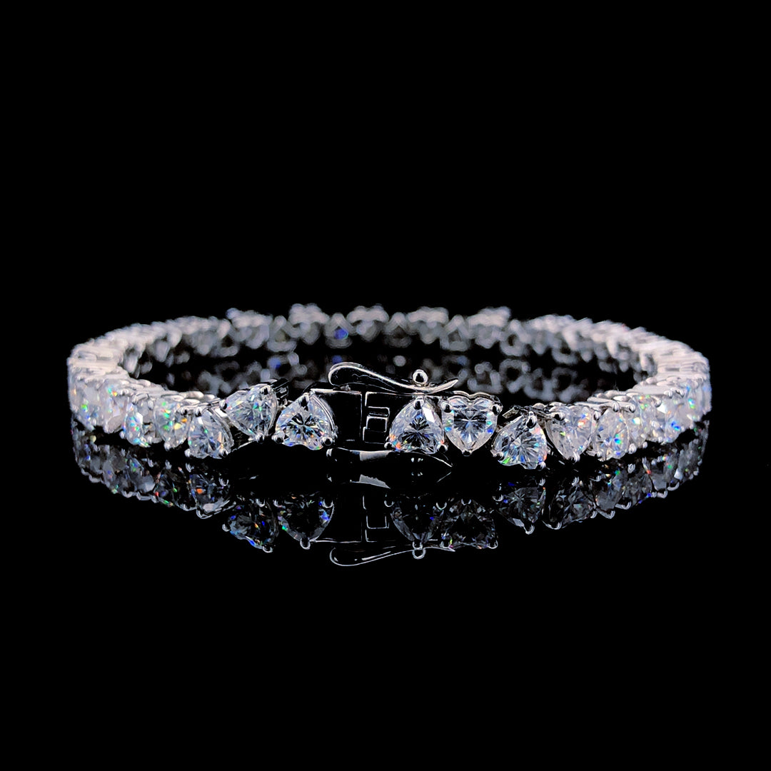 THE HEART CUT TENNIS BRACELET