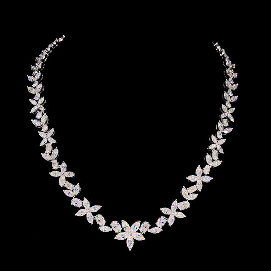 THE IRIS NECKLACE