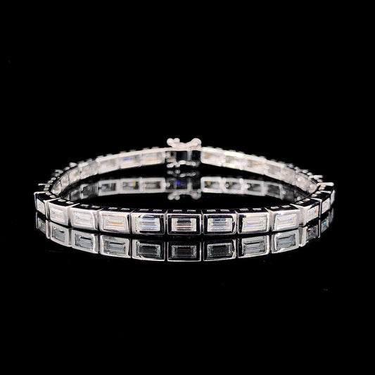 THE SLEEK BAGUETTE CUT TENNIS BRACELET