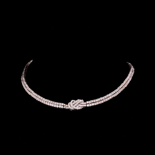 THE KNOT NECKLACE